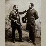 �Perch� mio nonno ha fatto tanto per il capoluogo pugliese � conclude il signore �. E ora che il Piccinni ha riaperto vorrei rendergli omaggio, donando al Comune la foto che lo ritrae con il sindaco Giuseppe Re David� 